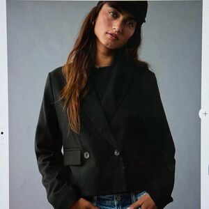 American Eagle Cropped Black Blazer NWT
